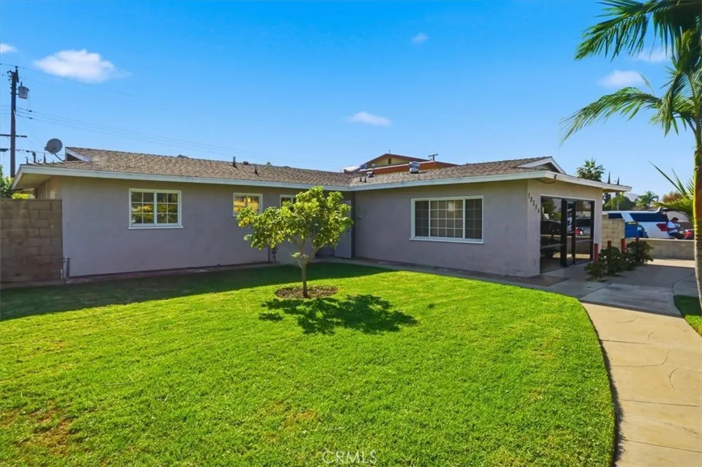 10384 Hole, Riverside, California 92505 home-pic-2